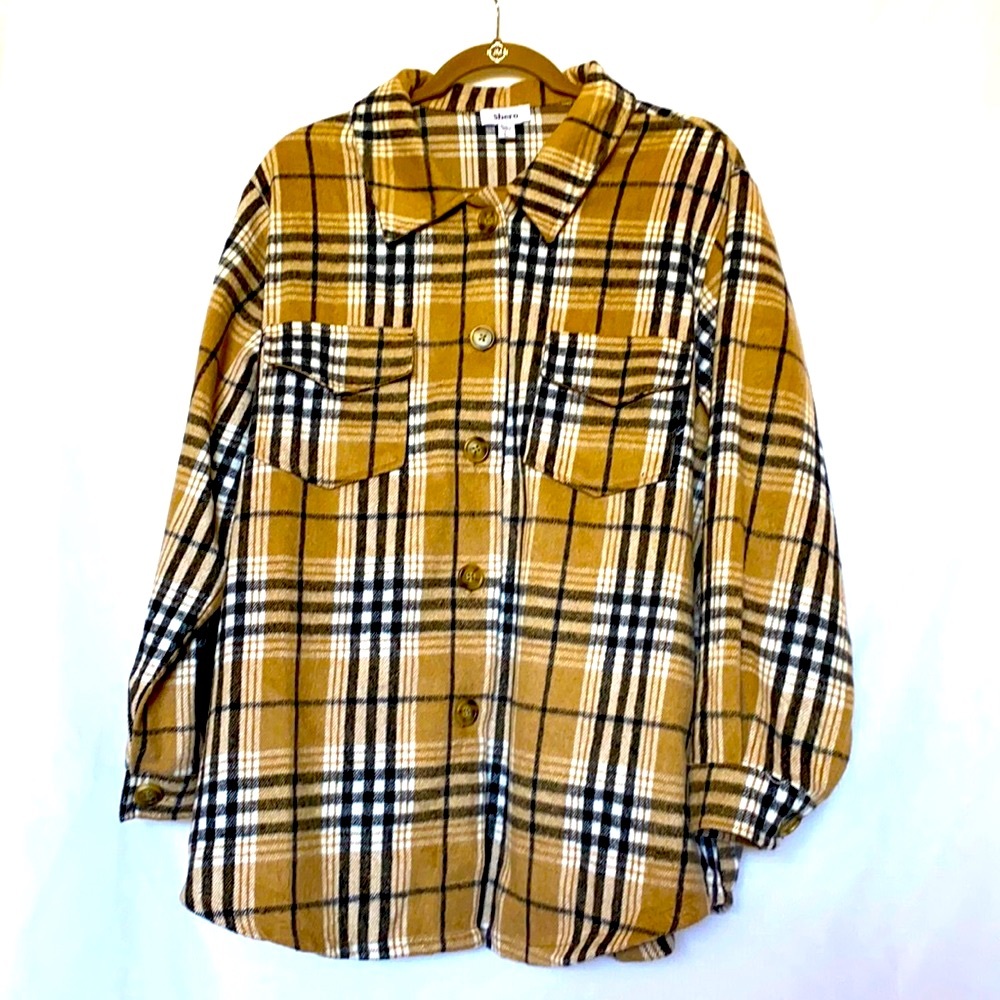 🥶🥶🥶Woman’s flannel L